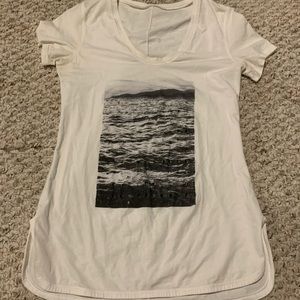 Size 4 lululemon t-shirt